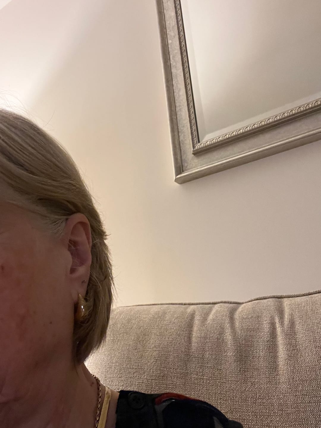 Customer photo review of Curved Midi Hoops