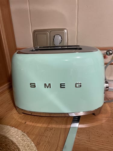Customer photo review of Tostador Smeg TSF01PGEU Verde claro