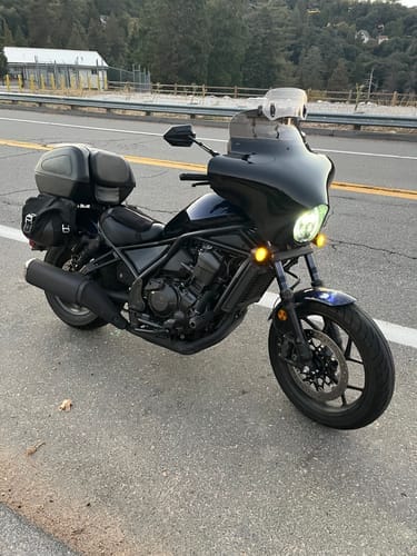 Customer photo review of 42L - Challenger XL Leather Wrapped Hard Motorcycle Trunk