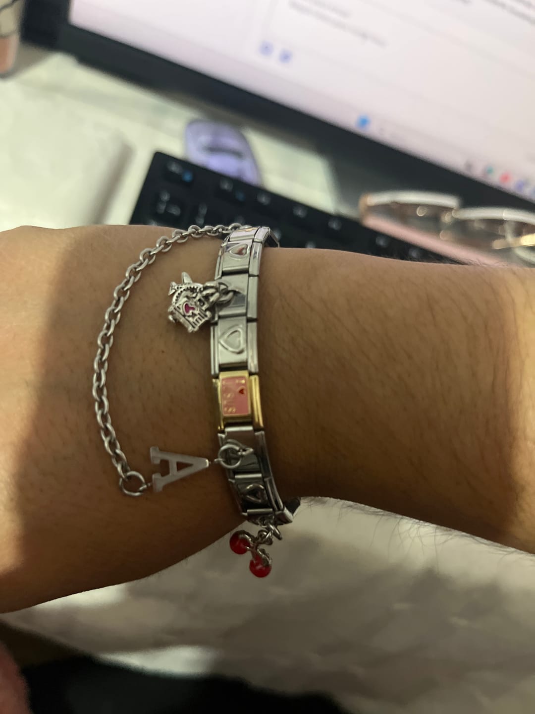 Customer photo review of Charm Colgante viaje avion