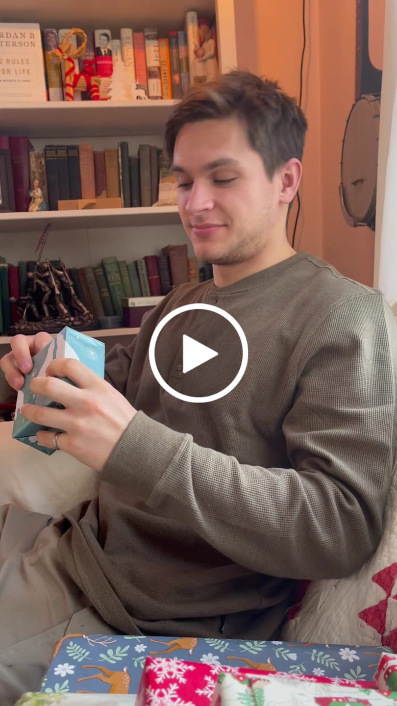 Customer video review of Soulmate Custom Engraved Photo Keychain