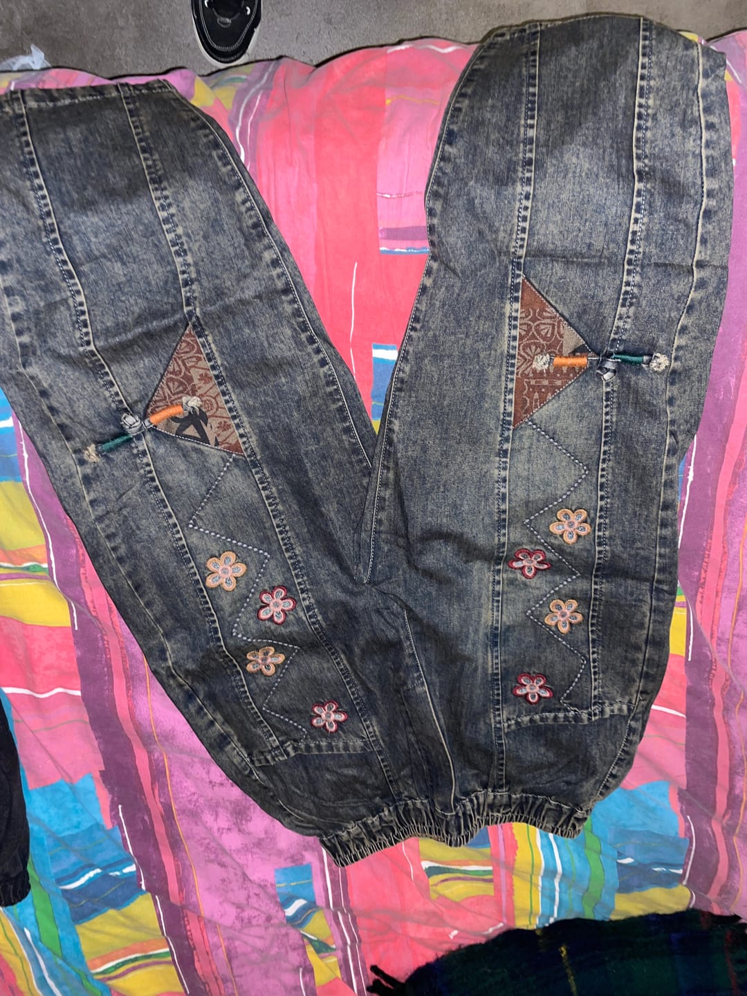 Customer photo review of Women Retro Spring Flower Embroidery Denim Harem Pants