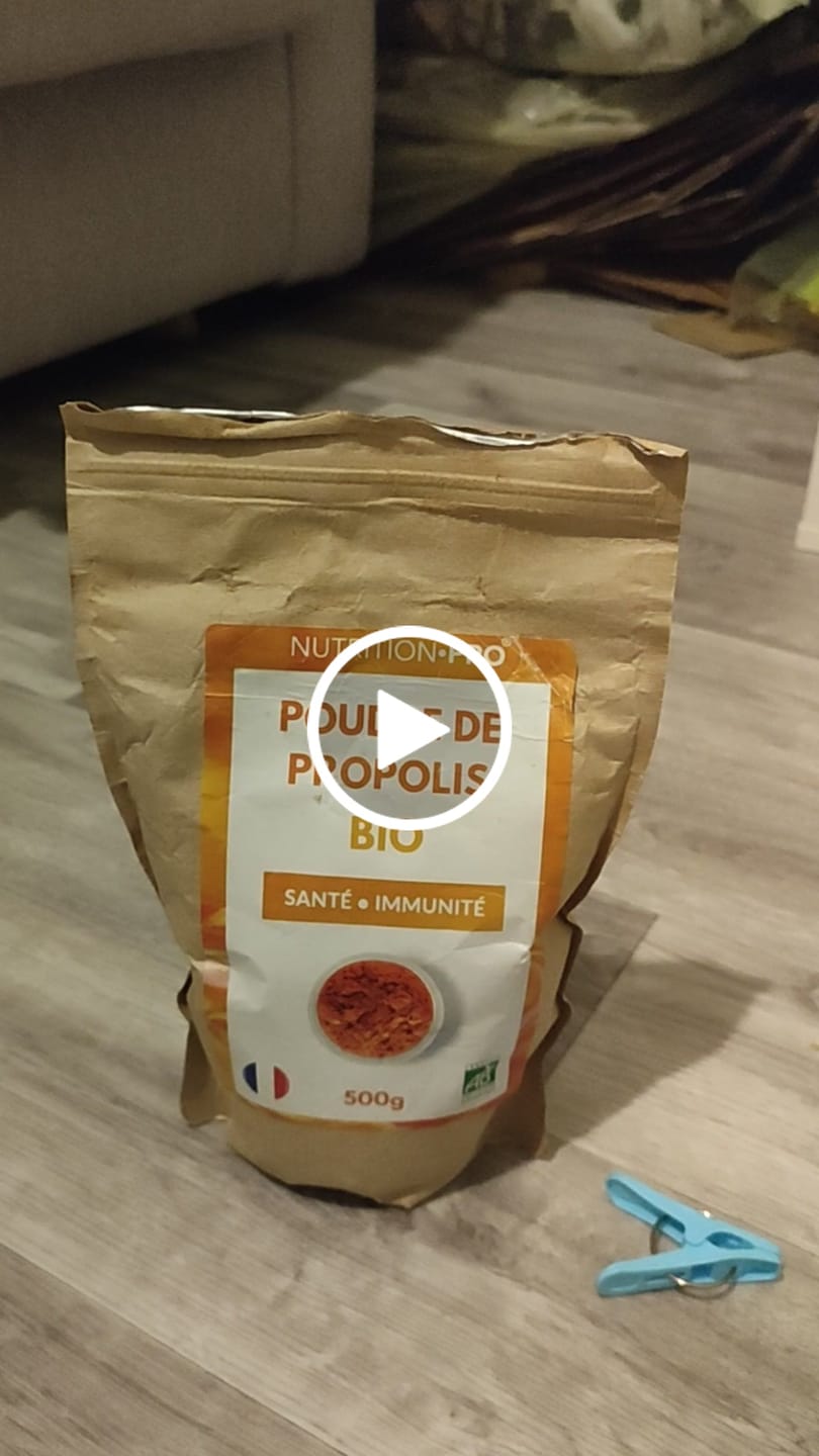 Customer video review of PROPOLIS BIO (EN POUDRE)