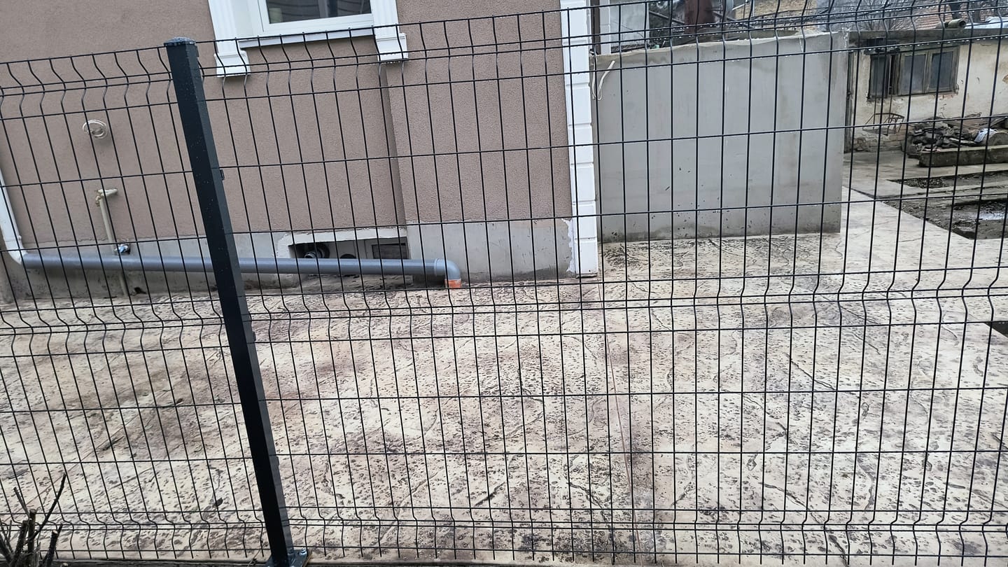 Customer photo review of Оградни колове с планка