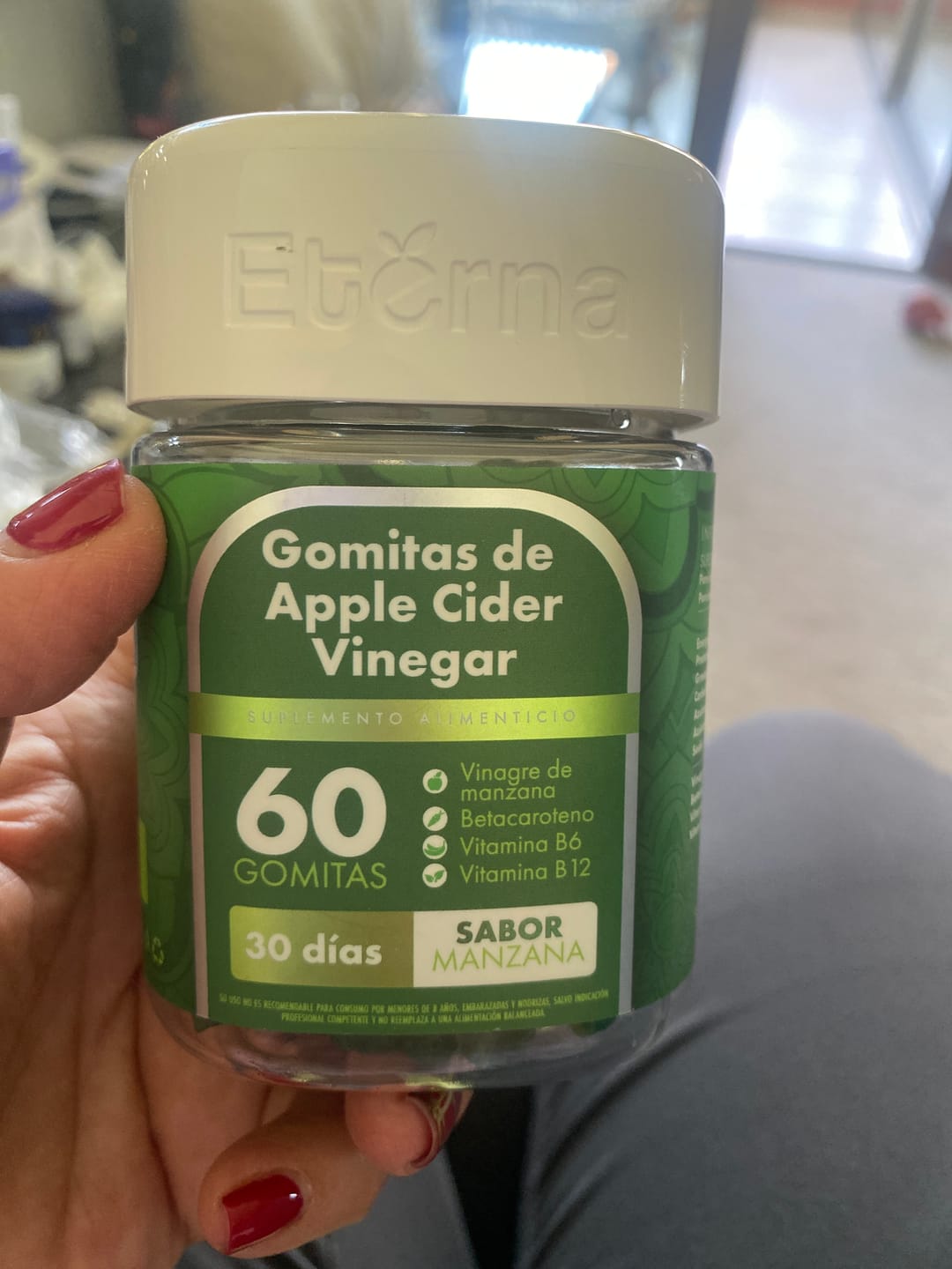 Customer photo review of Gomitas de Vinagre de Manzana
