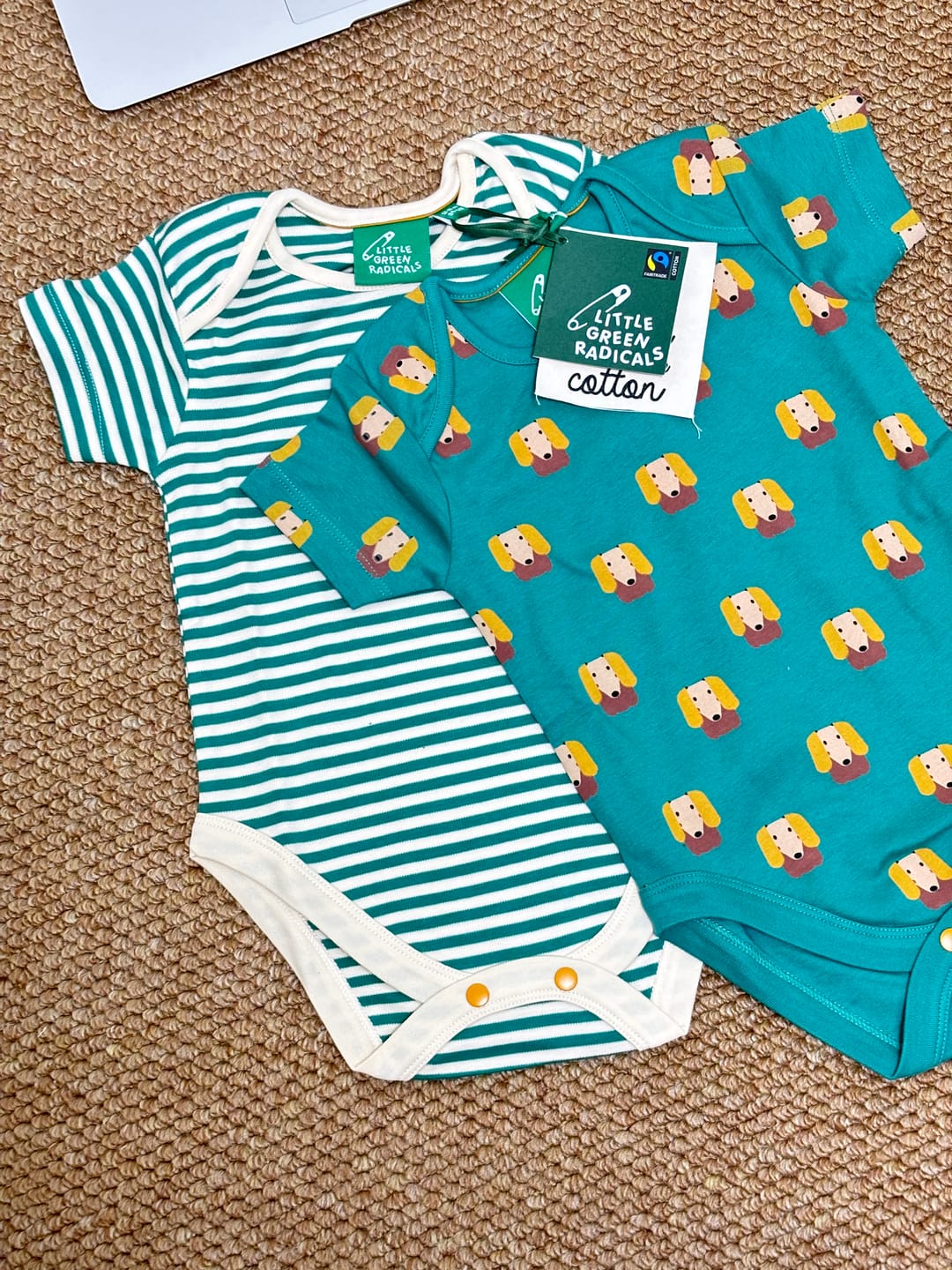 Customer photo review of Teddy Bears Organic Baby Bodysuit Set 2 Pack