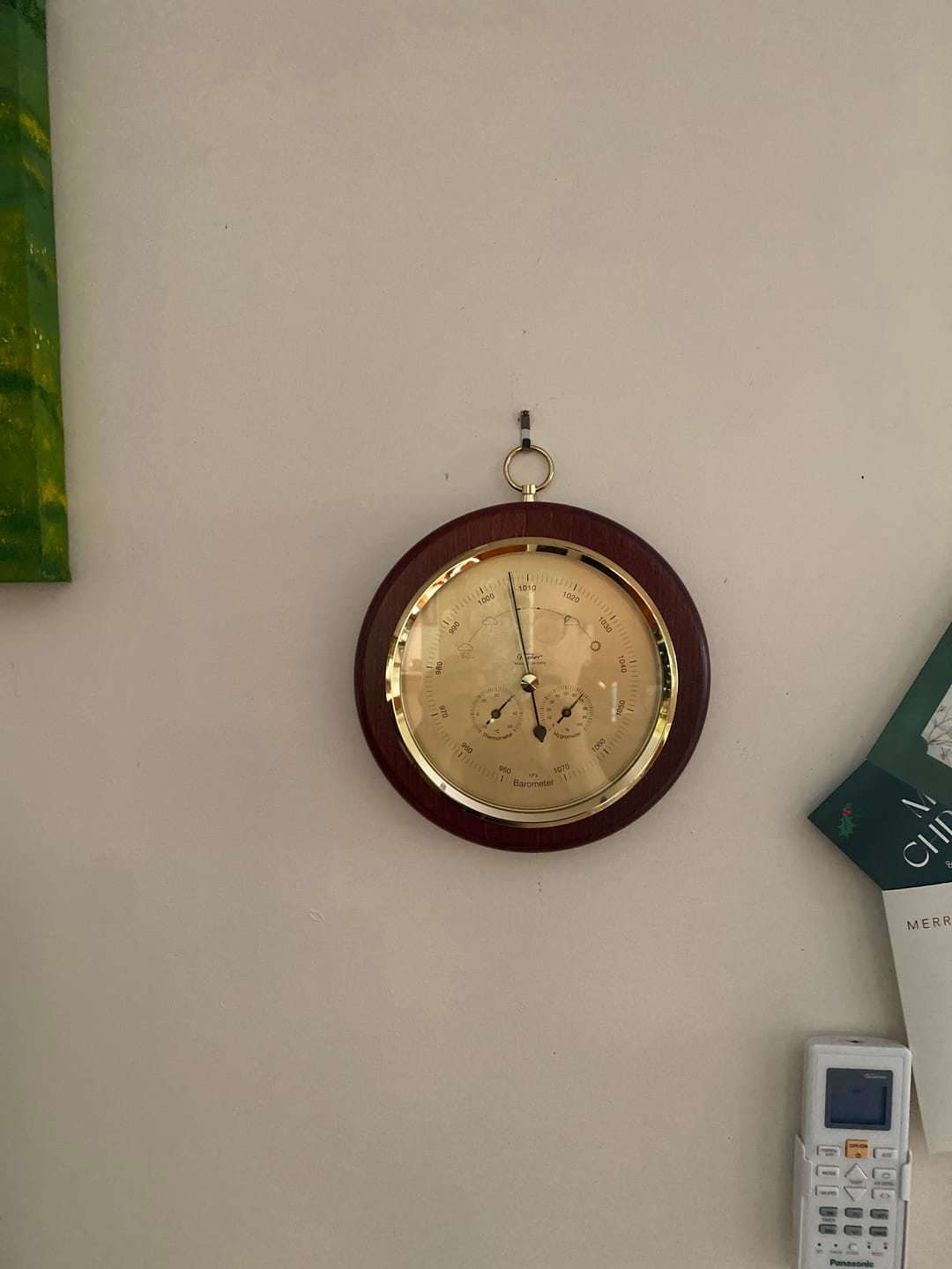 Customer photo review of Mahogany & Brass Weather-Station  3 in 1 - Hygrometer + Barometer + Thermometer