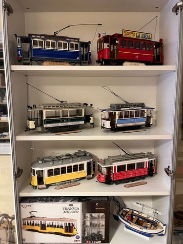 Reseña con foto de un cliente sobre Tranvía Milán Maqueta