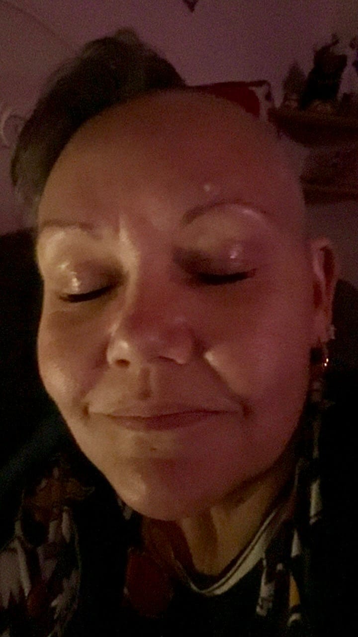 Customer photo review of Pre Glued Black Press-On Lashes – Salon Look in 10 Minutes