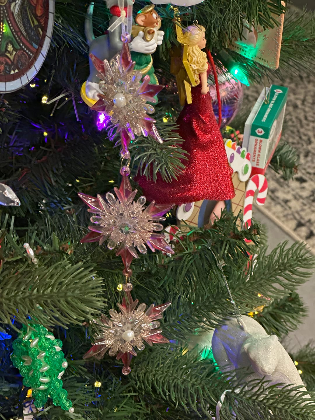 Customer photo review of Kurt Adler Dangle Snowflake Ornament