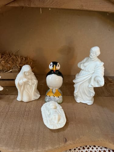 Customer photo review of Belleek Classic Puffin Figurine