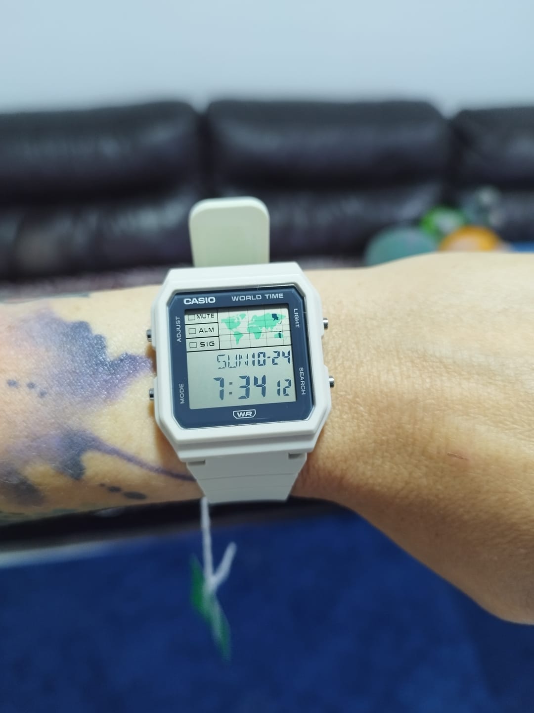 Customer photo review of Reloj Casio Vintage LF-30W-8A World Time Blanco