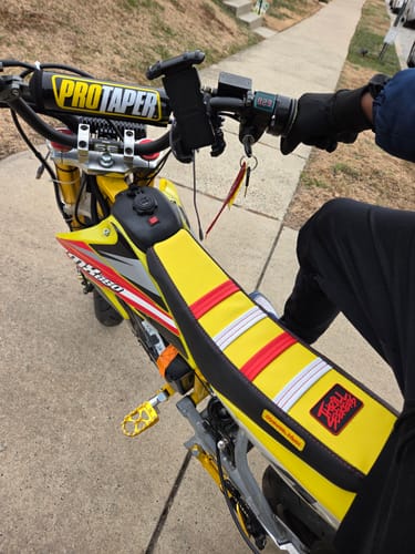 Customer photo review of Custom Seat Cover: Razor MX650