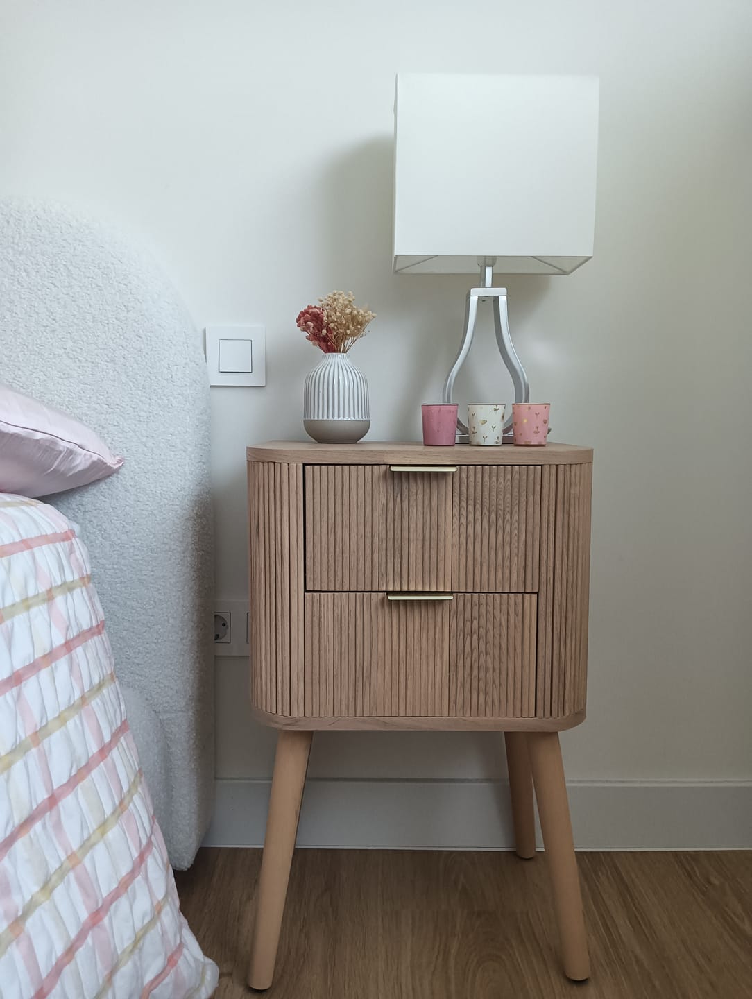 Customer photo review of BALI - Table de chevet 2 tiroirs en bois naturel