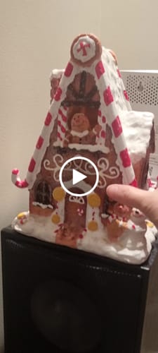 Kundeanmeldelse med video av Pepperkakehus med glitter