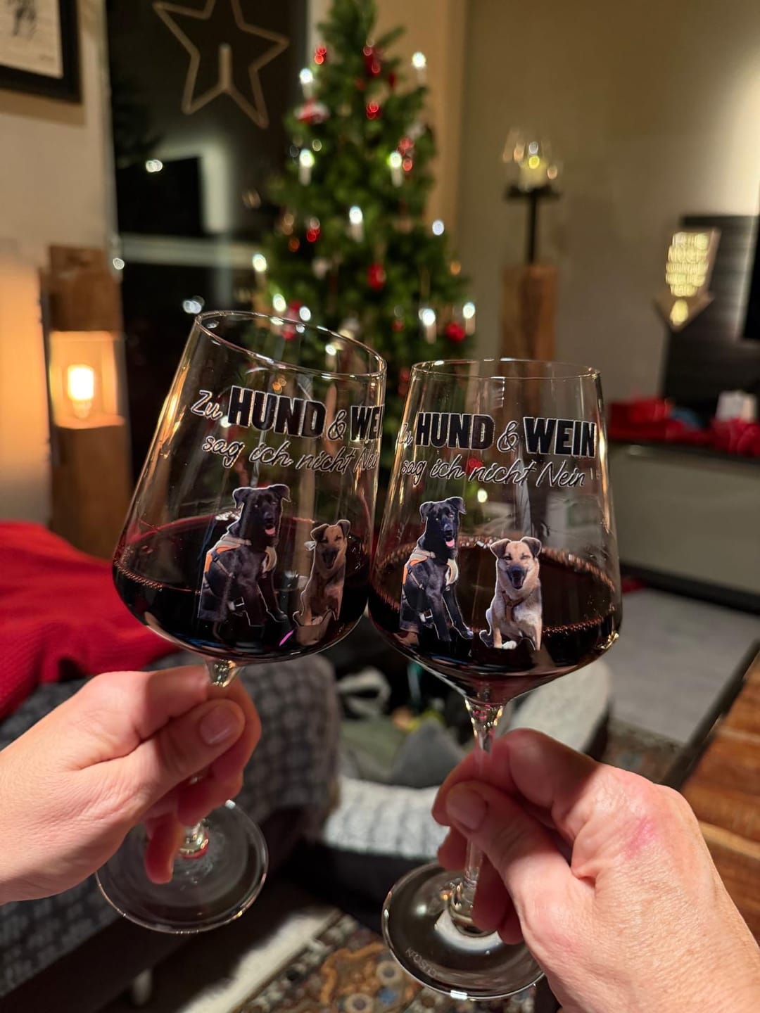 Customer photo review of Zu Hund und Wein sag ich nicht nein - Individuelles Weinglas