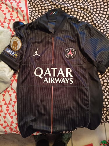 Customer photo review of Maillot 25/26 PSG Fourth