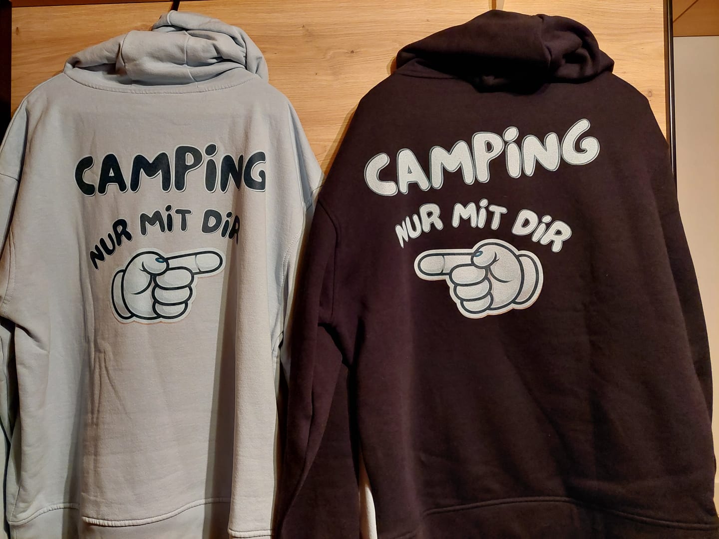 Customer photo review of Nur mit dir links - Rückendruck | Premium Hoodie unisex