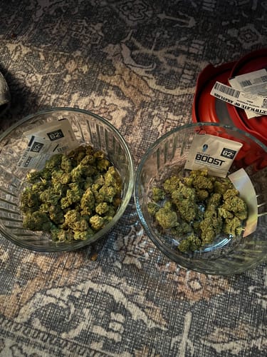 Customer photo review of White Widow - 28 Grams - Hybrid