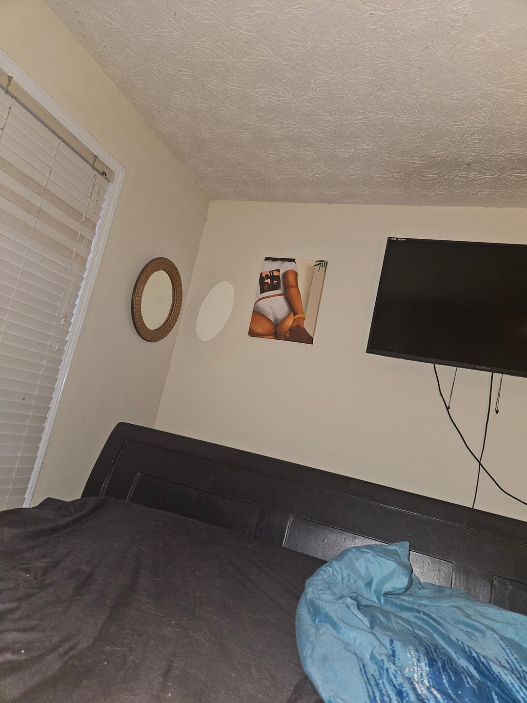 Customer photo review of The 2025 Home Gallery – 25 Standout Prints