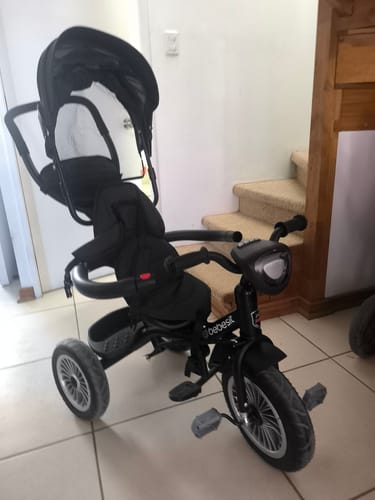 Customer photo review of Triciclo Paseo Infantil 360 1326 LX Negro Bebesit
