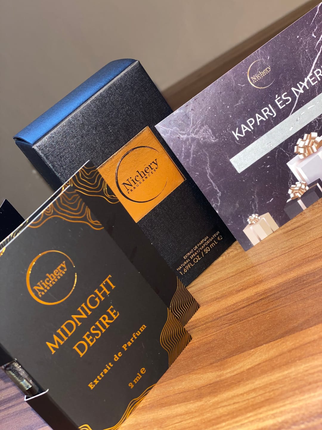 Customer photo review of Nichery Kiss Me in Paris Extrait de Parfum - Unisex 50ml