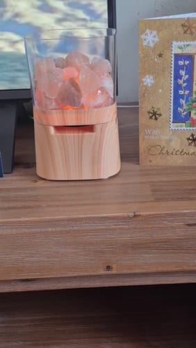 Customer photo review of Relaxing Himalayan Salt Lamp & Speaker