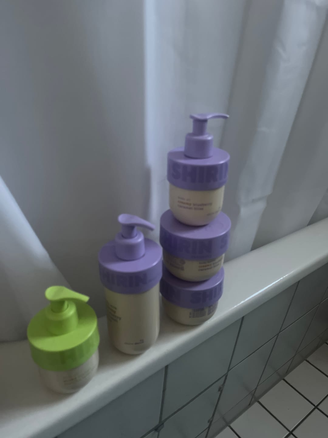 Customer photo review of Glowmas Set Creamy Blueberry Caramel Bliss