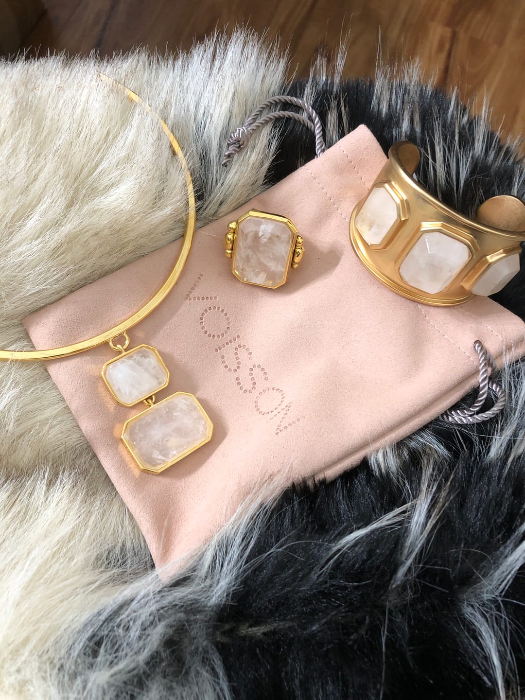 Customer photo review of Marique French Vintage Natural Stone Crystal Necklace