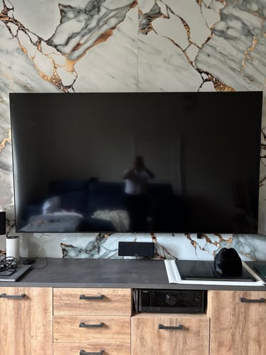 Customer photo review of Panneau Mural PVC Marbre Qatar – Veiné doré, Facile a Poser