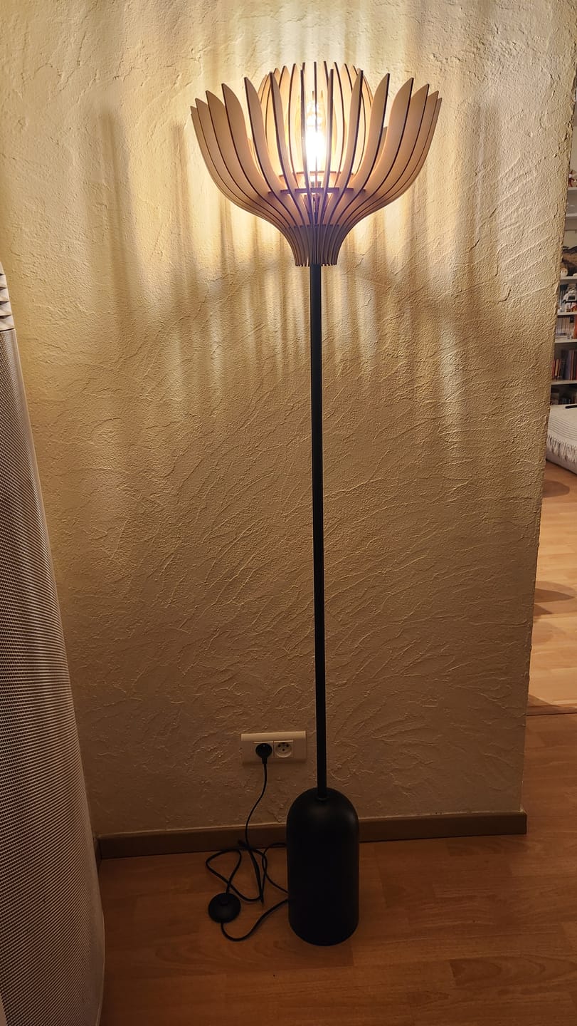 Customer photo review of Tullia | Lampadaire