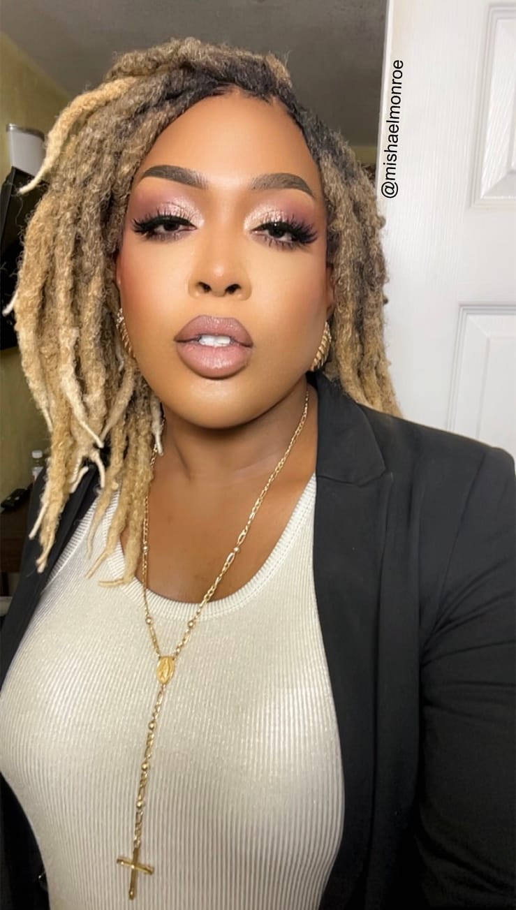 Customer photo review of 18" Soft And Distressed Faux Locs Pre Bleached Swiss HD Full Lace Wig