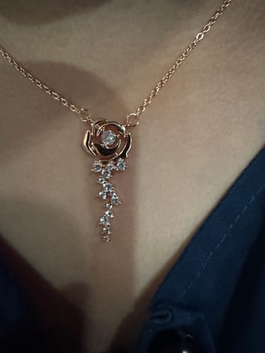 Customer photo review of Noelle Infinity Necklace