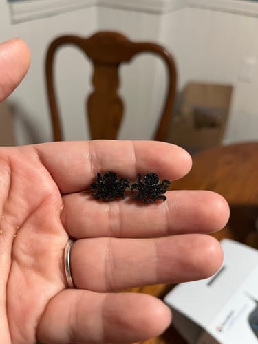Customer photo review of Octopus Studs Hypoallergenic Earrings for Sensitive Ears Made with Plastic Posts