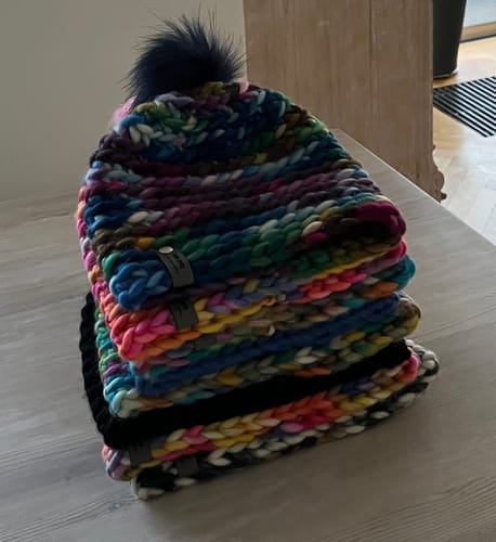 Customer photo review of Personalisierte Labels mit Chicago Screws - Kunstleder-Label mit Schrauben