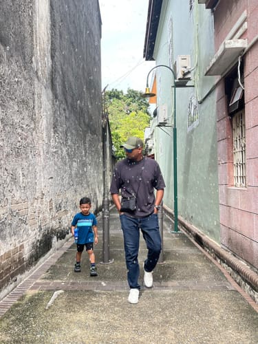 Customer photo review of 9FORTY A-Frame Trucker Basic New Olive Snapback