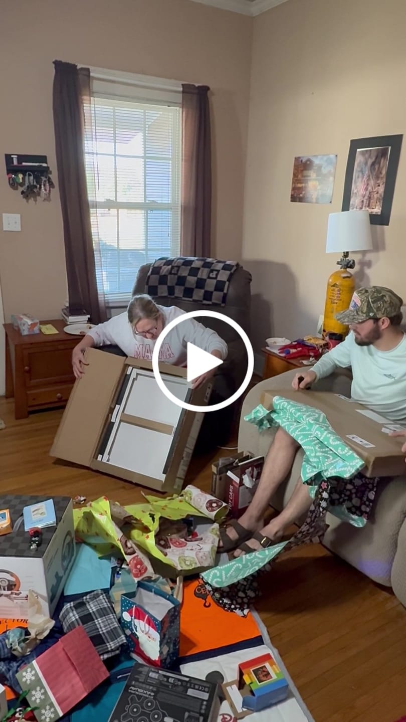 Customer video review of Digital File Of Your Portrait