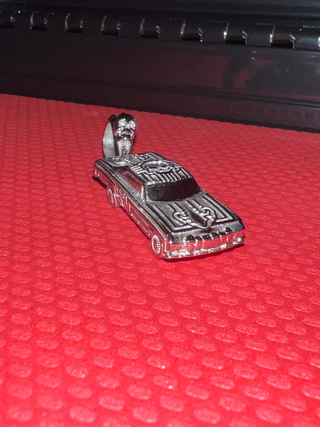 Customer photo review of LOWRIDER PENDANT