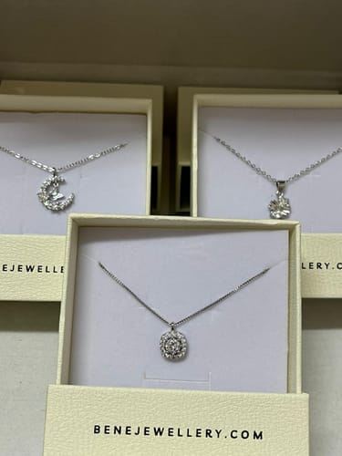 Customer photo review of Claire Halo Necklace