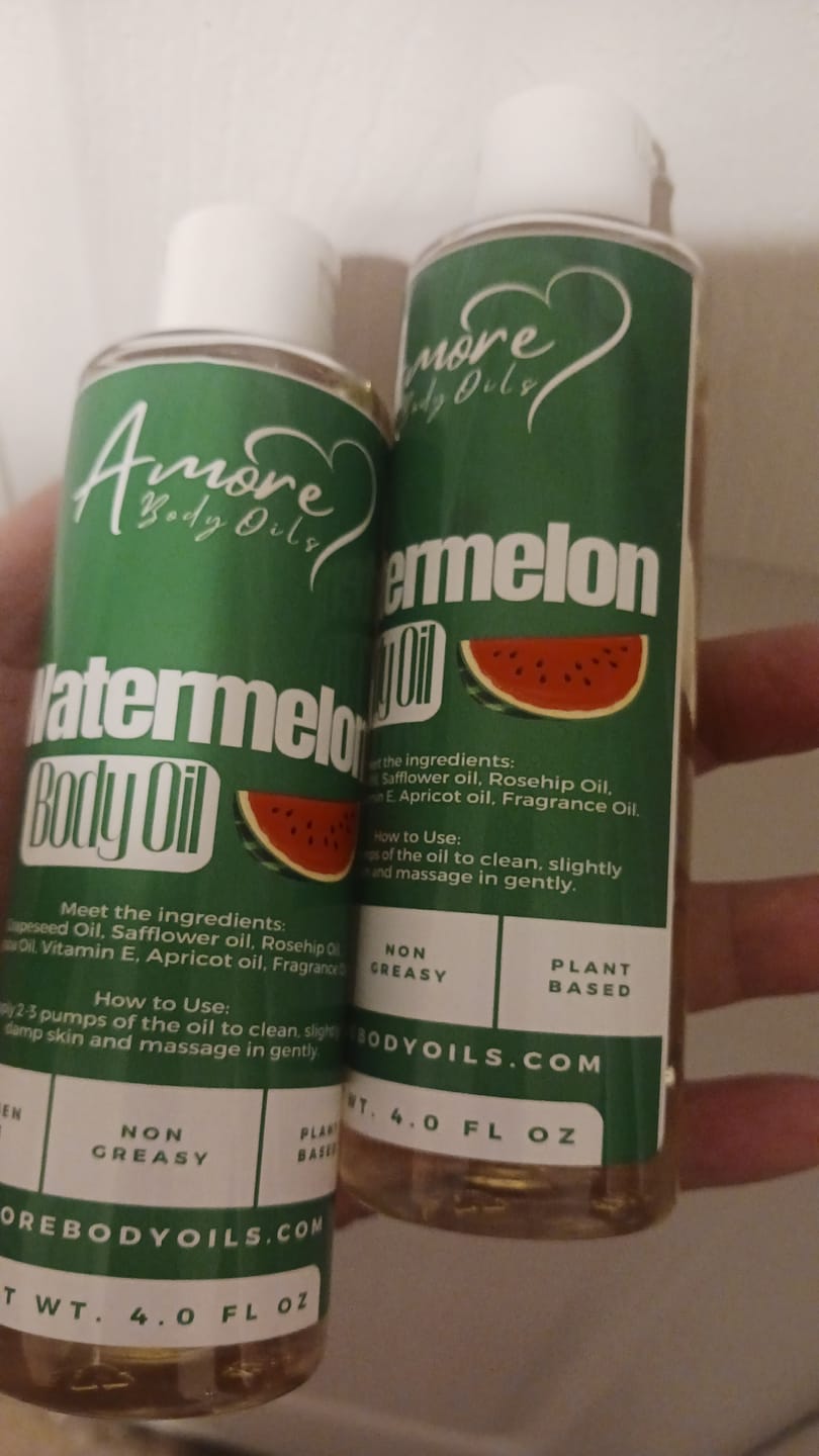 Customer photo review of Watermelon - Body Oil - Limited Edition