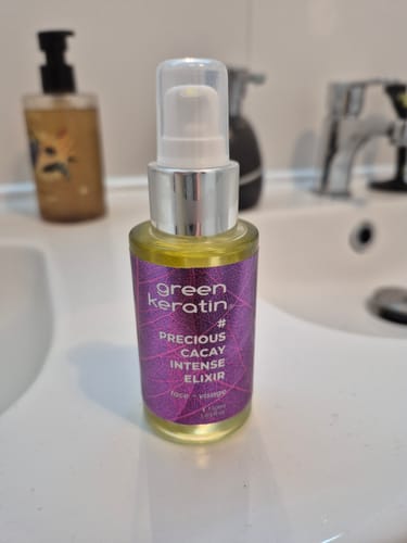 Customer photo review of Precious Cacay INTENSE Elixir - Huile pour le visage, 50ml