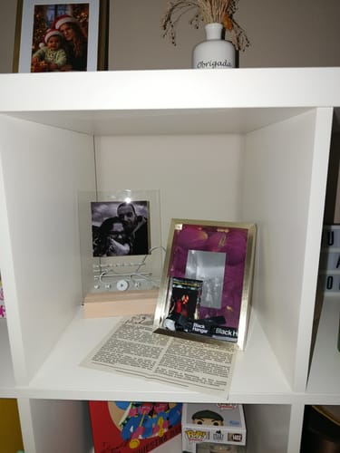 Customer photo review of Placa Spotify Personalizável (Foto & Música)