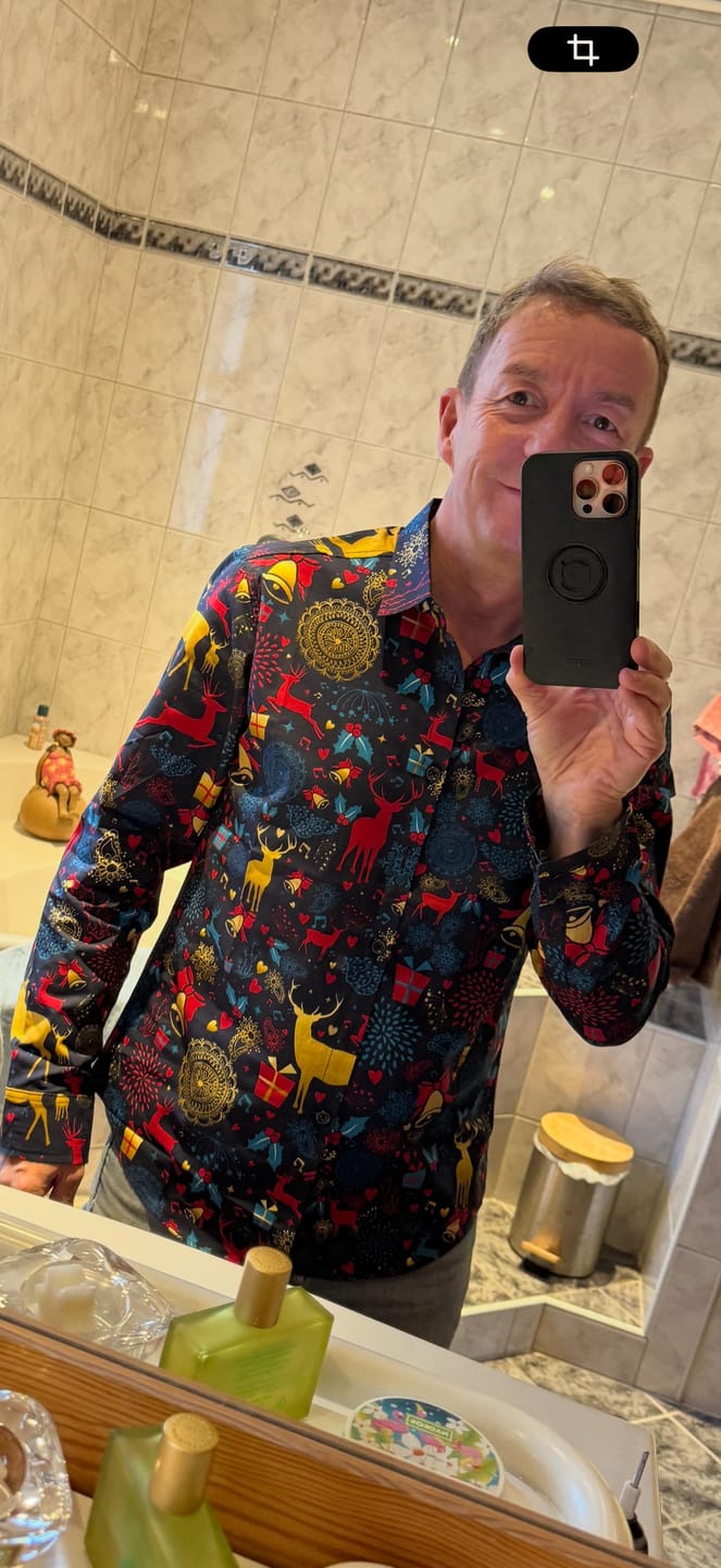 Customer photo review of Herren Weihnachts Langarmhemd aus Baumwolle Blau