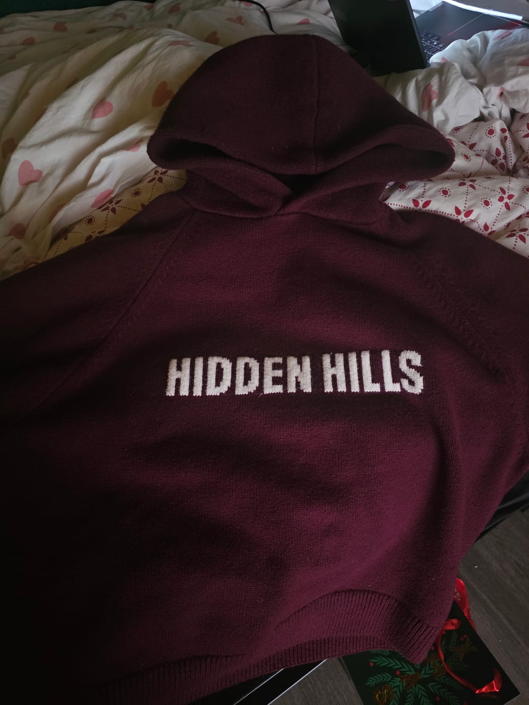 Customer photo review of KNIT SWEATPANTS DARK PLUM