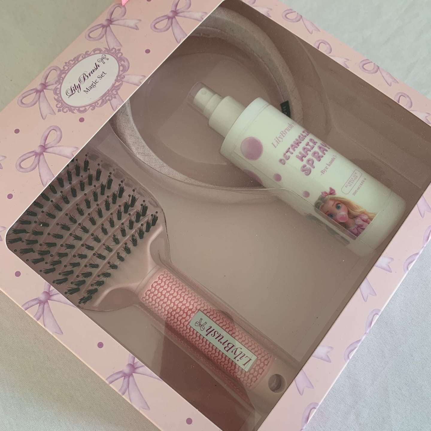 Customer photo review of Magic Set – Brush & Detangling Spray Mist
