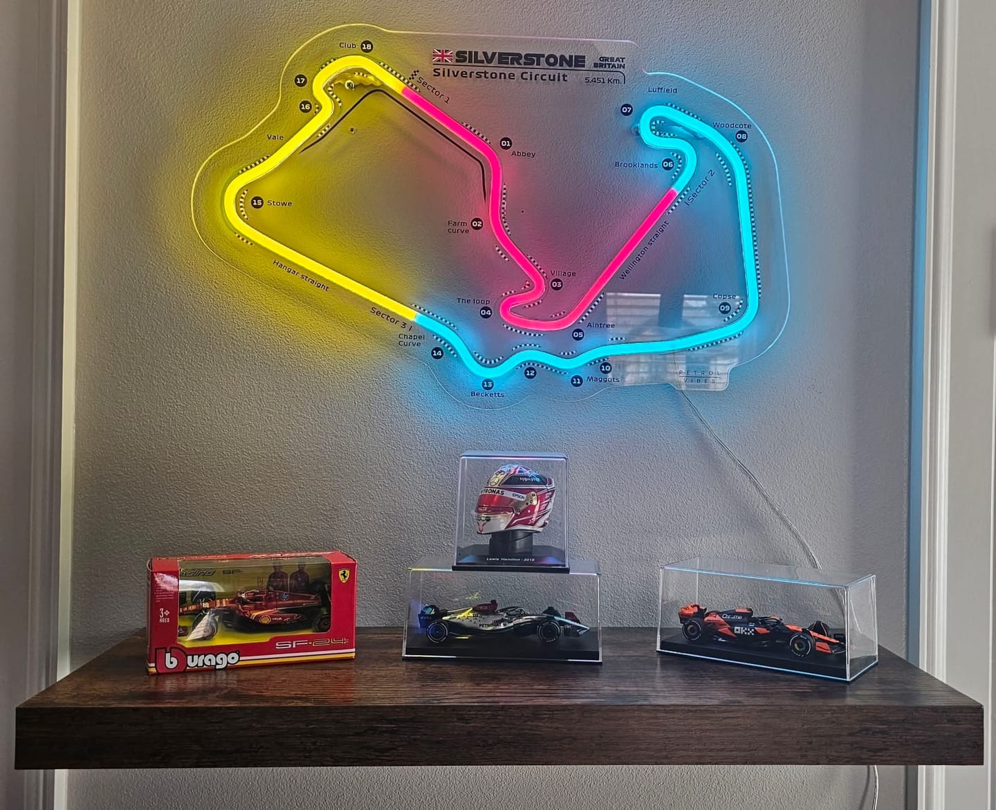 Customer photo review of Silverstone Circuit Neon Race Track