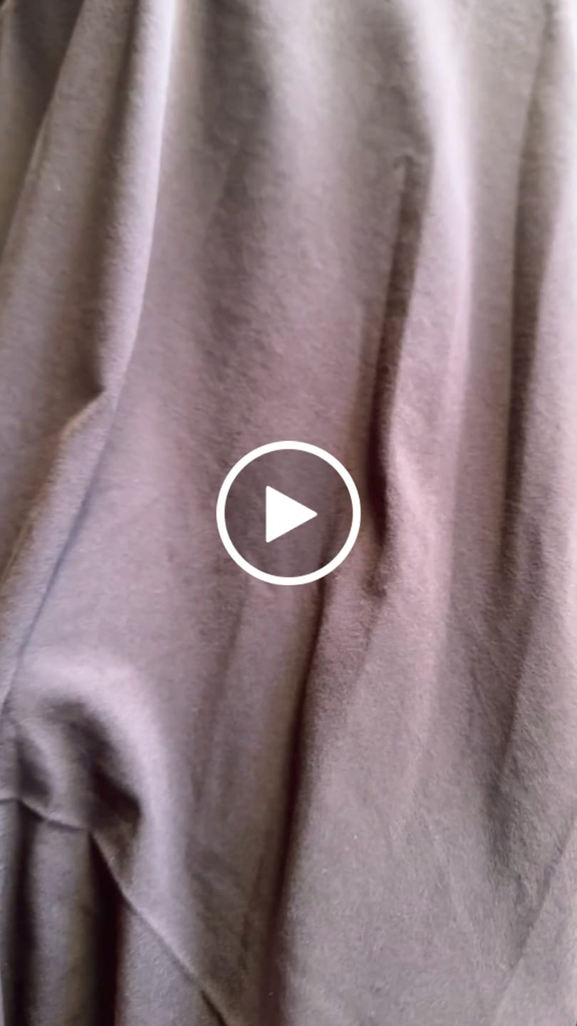 Customer video review of Slim Hijab Chocolat