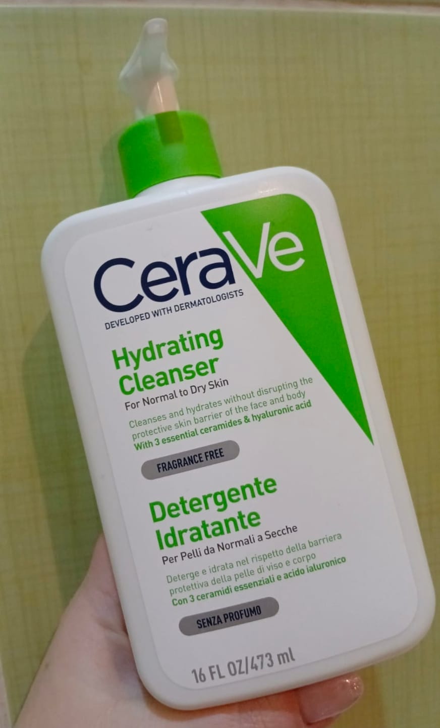 Customer photo review of Mitrinošs un ādu attīrošs krēmveida gels CERAVE hydrating cleanser