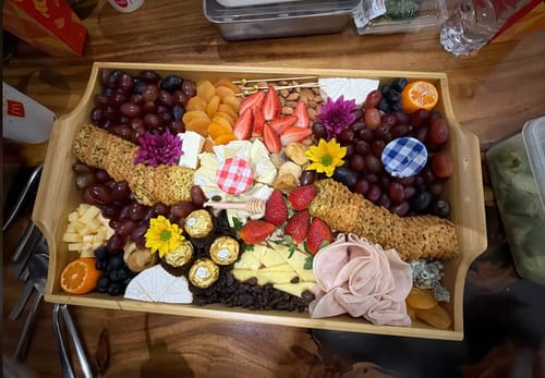 Customer photo review of Glenmarie 7-Types Cheese Charcuterie Lovers Grazing Platter (with Solid Wooden Tray) [Available in KL & Selangor only]
