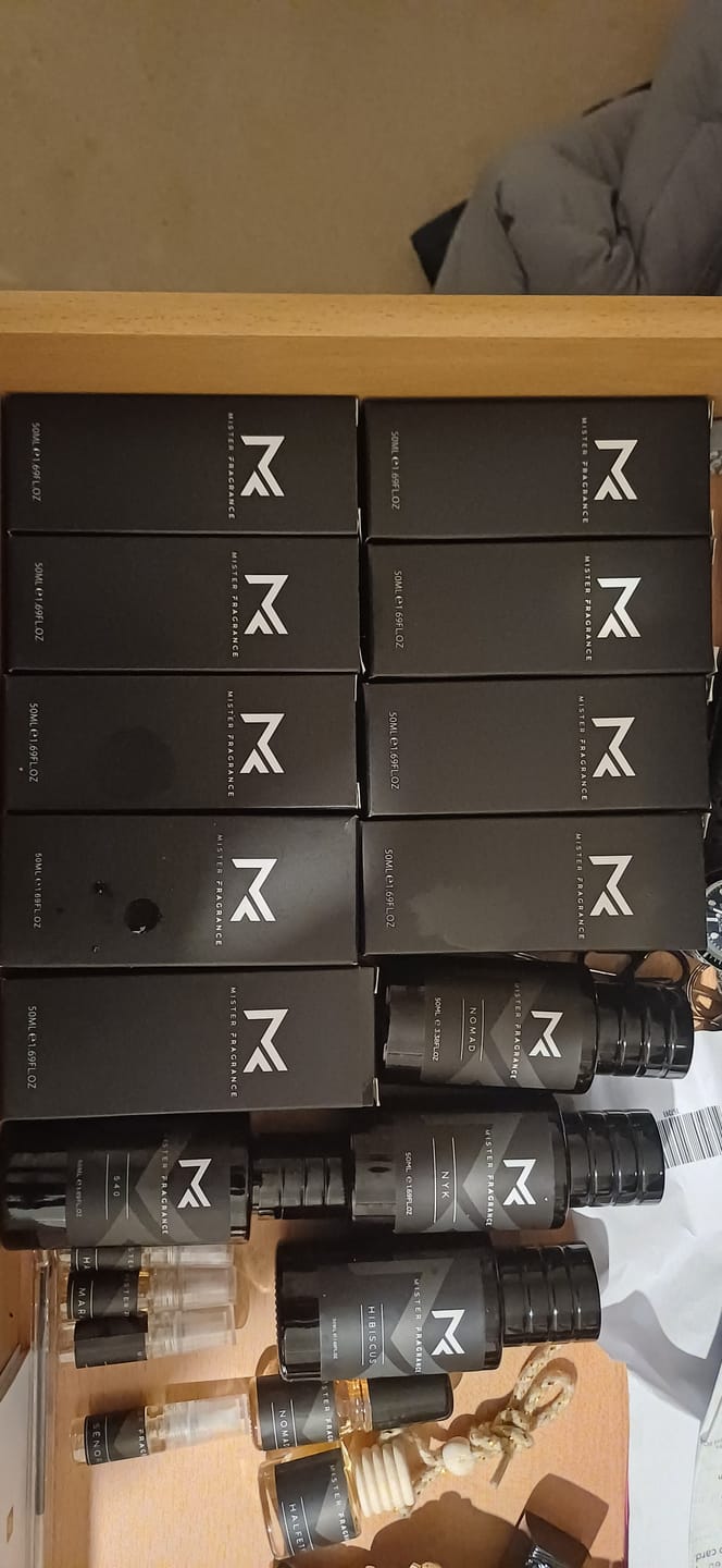 Customer photo review of 3 X 50ml Bundle